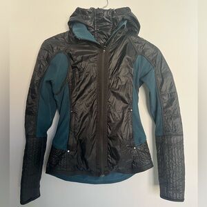 Lululemon Run Bundle Up Jacket Alberta Lake Size 4